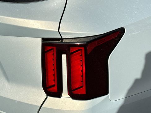 New 2026 Kia Sorento LX image 32