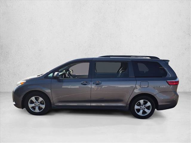 Used 2015 Toyota Sienna LE FWD image 8