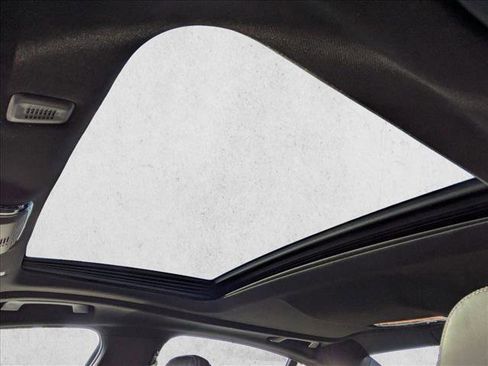 Used 2021 BMW 540i w/ Premium Package image 16