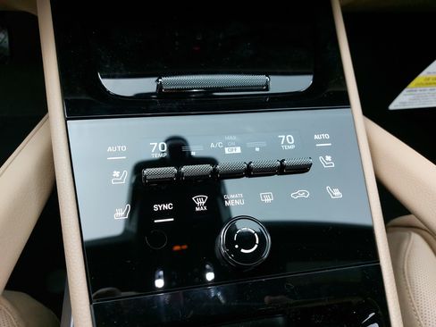 New 2026 Porsche Cayenne Coupe image 23