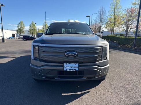 Used 2023 Ford F150 Lightning Lariat w/ Tow Technology Package image 2