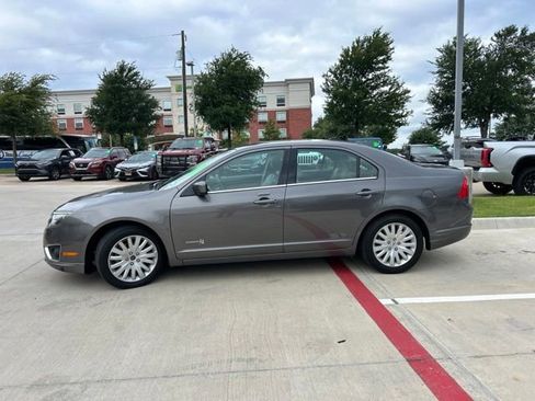 Used 2011 Ford Fusion Hybrid w/ 502A Rapid Spec Order Code FWD image 6