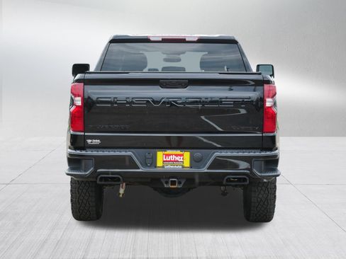 Used 2024 Chevrolet Silverado 1500 Custom Trail Boss w/ Midnight Edition AWD/4WD image 6