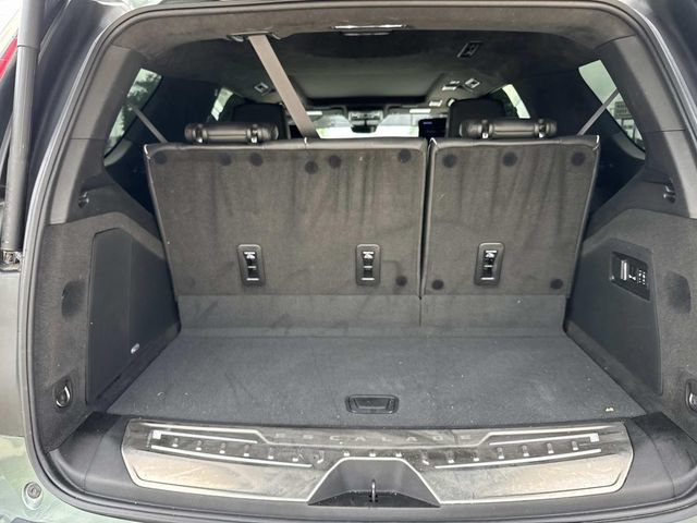 Used 2023 Cadillac Escalade Sport Platinum w/ LPO, ONYX Package AWD/4WD image 13