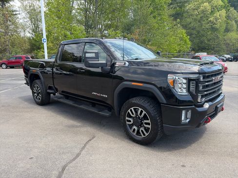 Used 2020 GMC Sierra 2500 AT4 w/ AT4 Premium Package AWD/4WD image 7