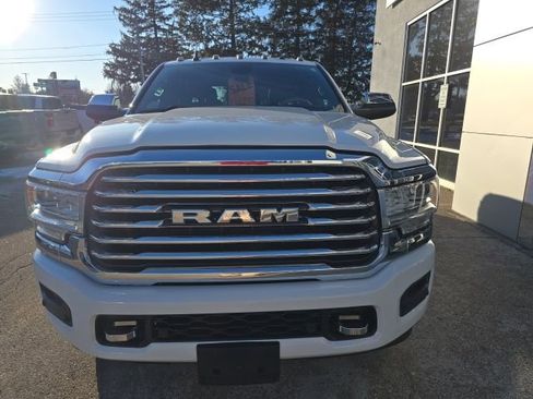 Used 2021 RAM 3500 Limited image 2