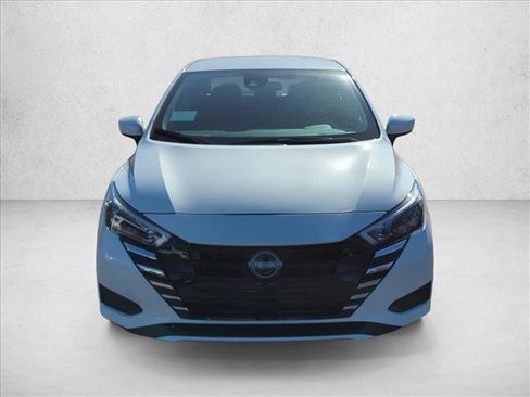 New 2025 Nissan Versa SV image 2