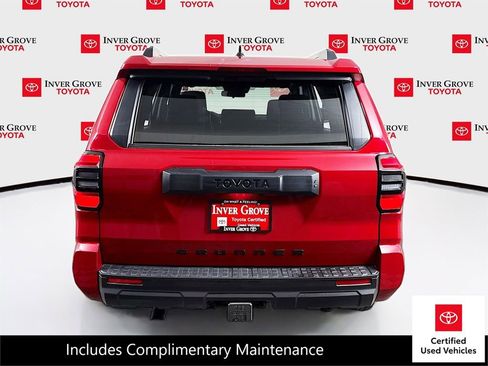 Certified 2025 Toyota 4Runner SR5 image 7