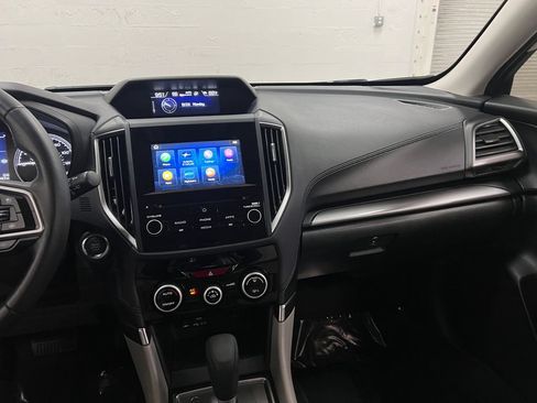 Used 2021 Subaru Forester Premium w/ Popular Package #1 AWD/4WD image 17