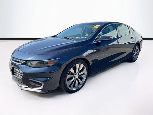 Used 2016 Chevrolet Malibu Premier w/ Driver Confidence Package FWD image 3