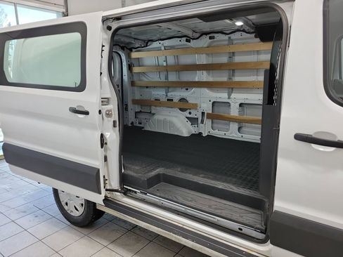 Used 2024 Ford Transit 250 Low Roof w/ Exterior Upgrade Package image 22