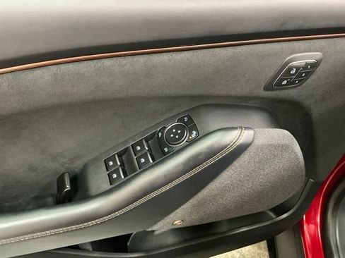 Used 2022 Ford Mustang Mach-E GT AWD/4WD image 16