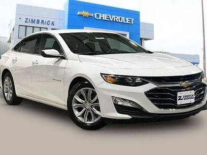 Used 2025 Chevrolet Malibu LT