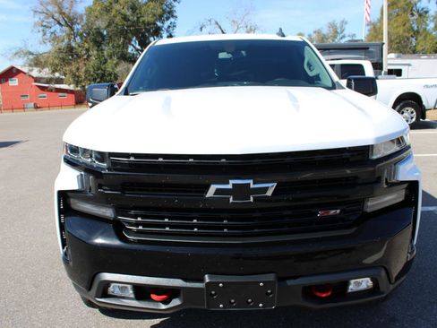 Used 2019 Chevrolet Silverado 1500 LT Trail Boss w/ Convenience Package image 2