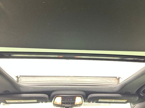 Used 2017 Jeep Grand Cherokee Overland image 20