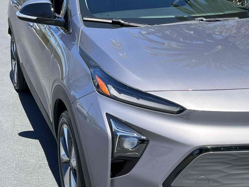 Used 2022 Chevrolet Bolt EUV LT w/ Convenience Package FWD image 84