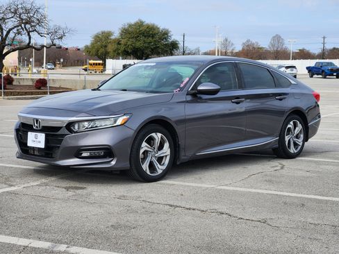 Used 2019 Honda Accord EX image 3