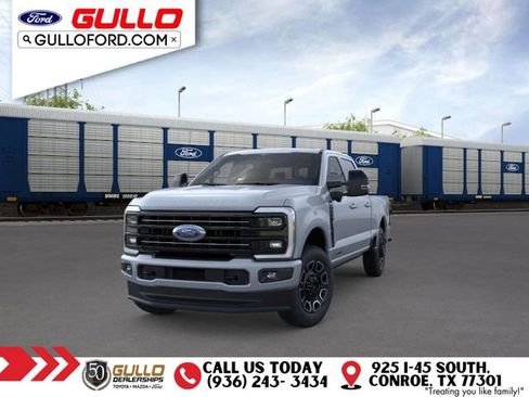 Used 2026 Ford F250 Platinum AWD/4WD image 2