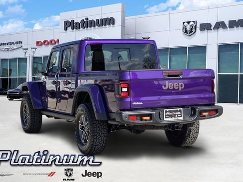 New 2026 Jeep Gladiator Mojave image 4