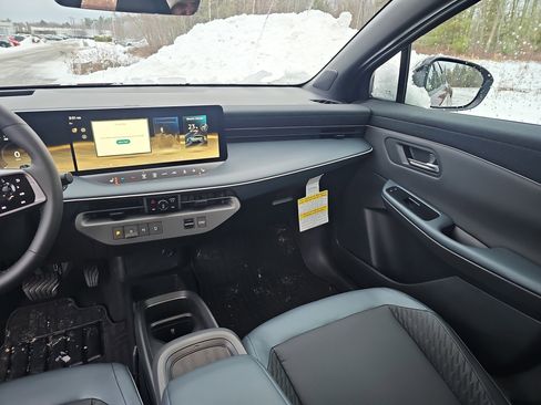 New 2026 Nissan Leaf Platinum+ image 19