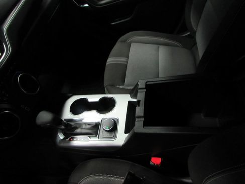 Used 2024 Chevrolet Blazer LT image 20