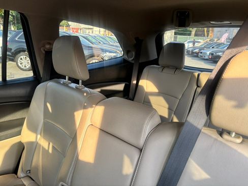 Used 2016 Honda Pilot Touring image 41