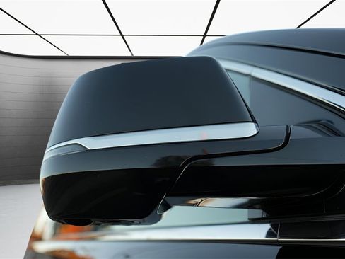 Used 2020 Cadillac Escalade ESV 4WD image 8