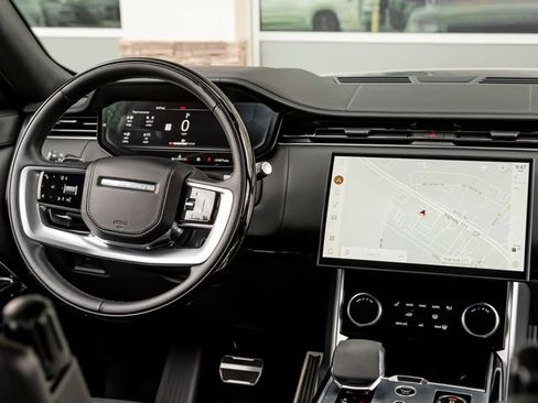 Certified 2023 Land Rover Range Rover Long Wheelbase SE AWD/4WD image 26