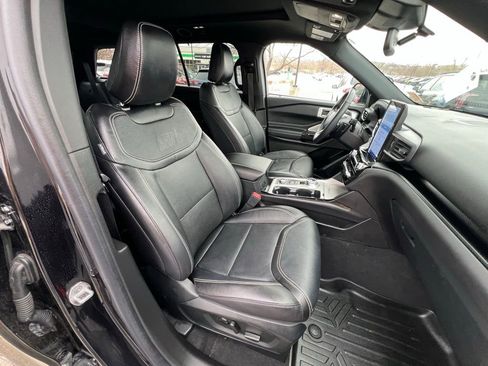 Used 2023 Ford Explorer ST w/ Equipment Group 401A image 33