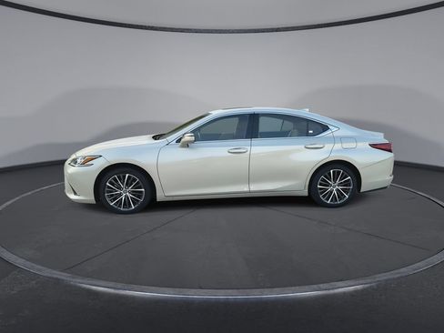 Used 2025 Lexus ES 350 w/ Premium Package FWD image 5
