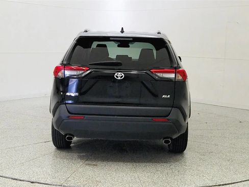 Used 2024 Toyota RAV4 XLE FWD image 6