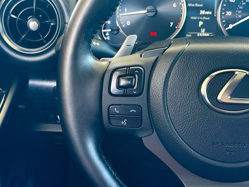 Used 2025 Lexus IS 350 F Sport RWD image 28