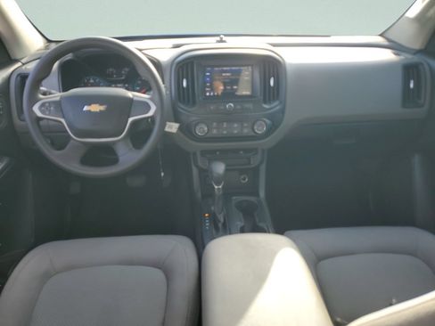 Used 2022 Chevrolet Colorado W/T w/ WT Convenience Package RWD image 11