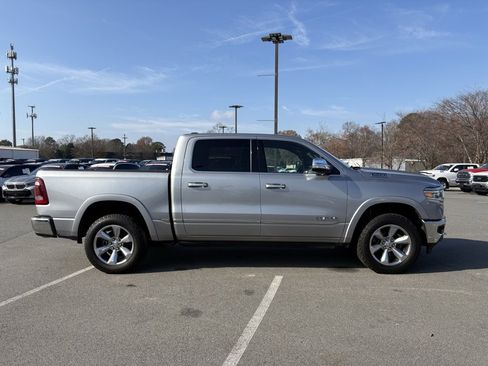 Used 2022 RAM 1500 Limited image 9