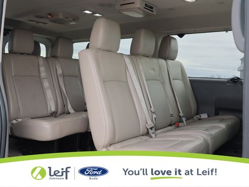 Used 2013 Nissan NV 3500 SL w/ Technology Pkg image 26