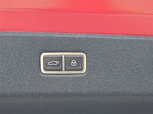 New 2025 Hyundai Ioniq 6 SE image 13