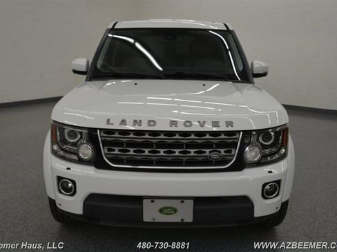 Used 2015 Land Rover LR4 HSE image 5