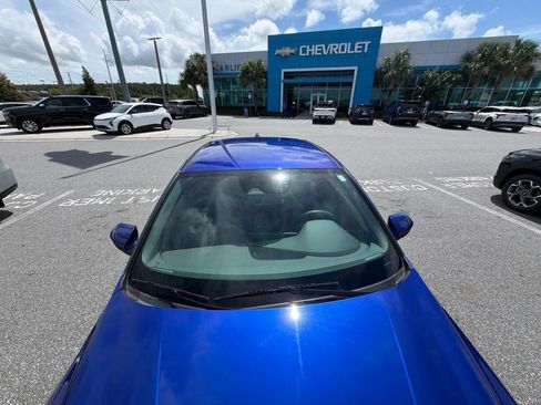 Used 2024 Hyundai Elantra SEL FWD image 17