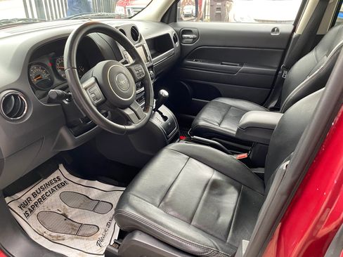 Used 2017 Jeep Patriot High Altitude image 3