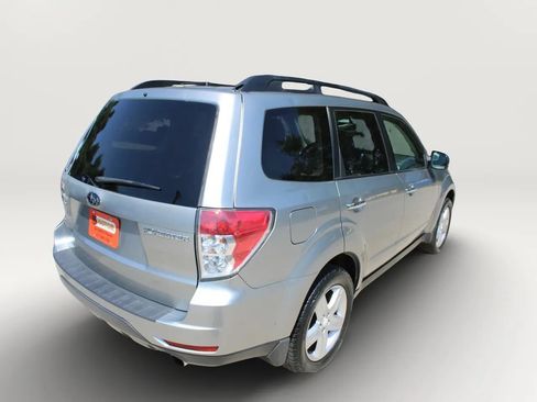 Used 2010 Subaru Forester 2.5X Premium w/ Popular Equipment Group 1A AWD/4WD image 9