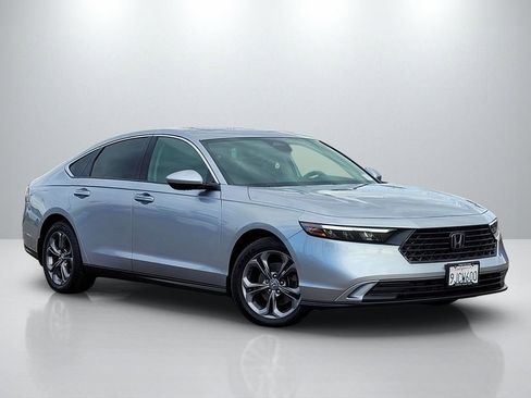 Used 2023 Honda Accord EX image 1