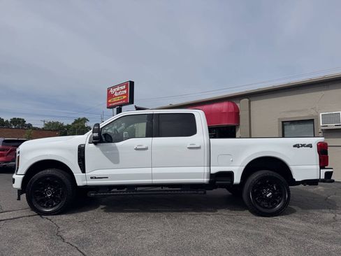 Used 2025 Ford F250 XLT w/ Black Appearance Package AWD/4WD image 5