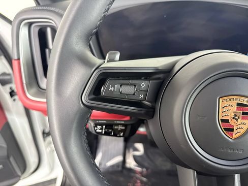 Certified 2026 Porsche Cayenne Coupe AWD/4WD image 28