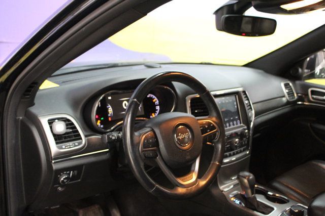 Used 2018 Jeep Grand Cherokee Limited w/ Luxury Group II AWD/4WD image 14