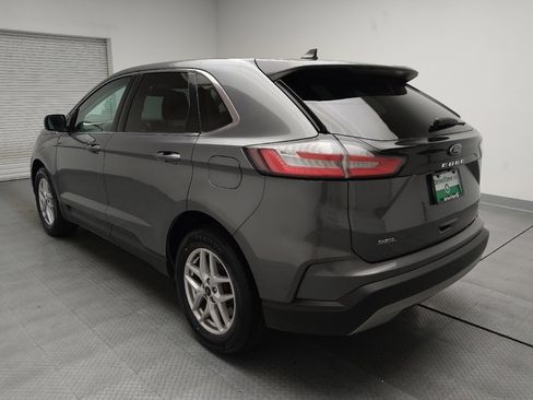 Used 2023 Ford Edge SEL image 5