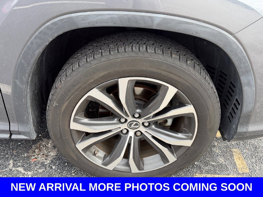 Used 2018 Lexus RX 450hL Premium w/ Premium Package AWD/4WD image 11