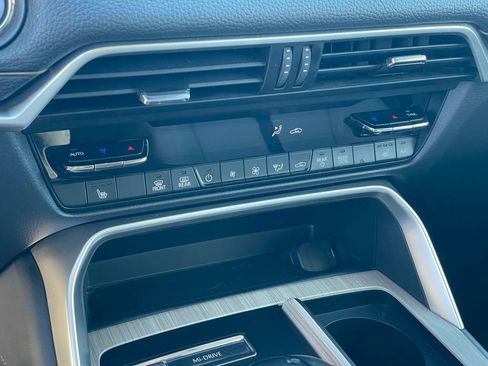 Certified 2024 MAZDA CX-90 3.3 Turbo w/ Premium Package image 19