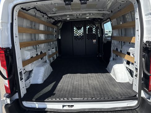 Used 2025 Ford Transit 250 Low Roof w/ Exterior Upgrade Package RWD image 18