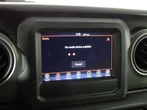 Used 2022 Jeep Wrangler Unlimited Sport image 32