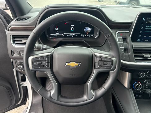 Used 2023 Chevrolet Tahoe LT w/ LT Signature Package AWD/4WD image 16